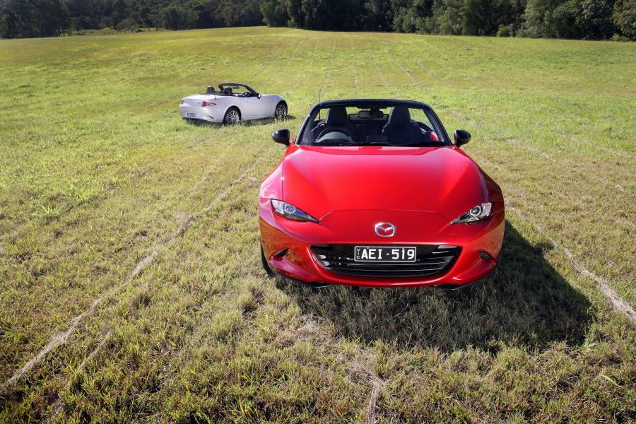  Mazda MX-5 2015 года  (AU) (фото 23 из 30)